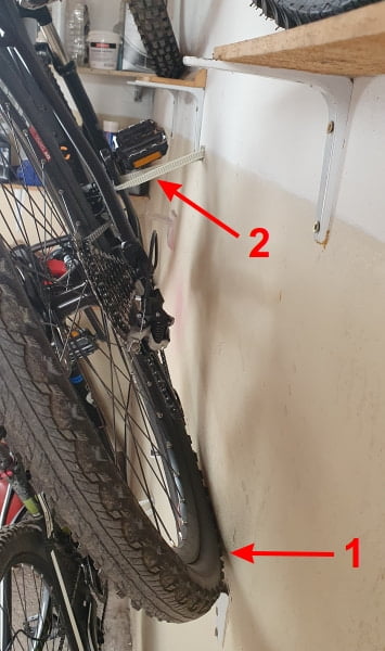 Patent za slaganje više bicikala na jedan zid - izbliza